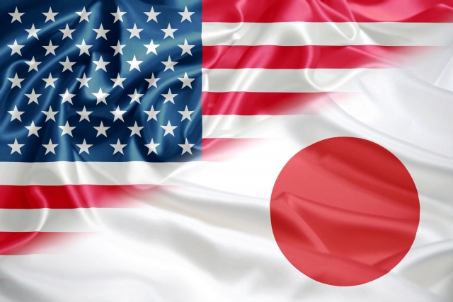 フルブライト奨学生（日米国旗）